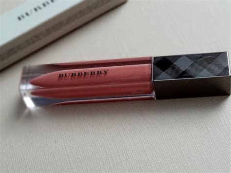 burberry cameo nude 21|Burberry Beauty Kisses Lip Gloss in Cameo Nude No.21.